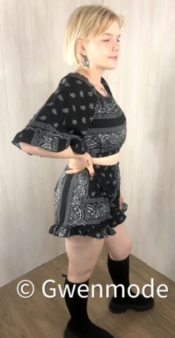 Ensemble Short Et Top Noir Et Blanc Tribal